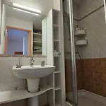 Appartement Seaside House For Four With Air Conditioning And Parking *